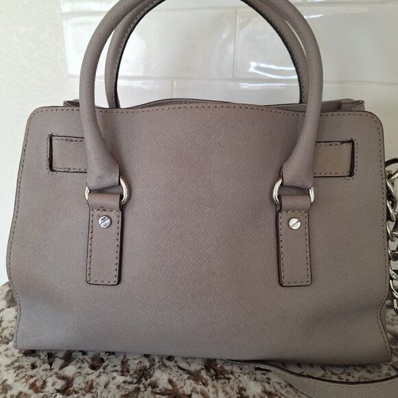 Michael Kors Large Hamilton Saffiano Tote - Picture 2 of 12